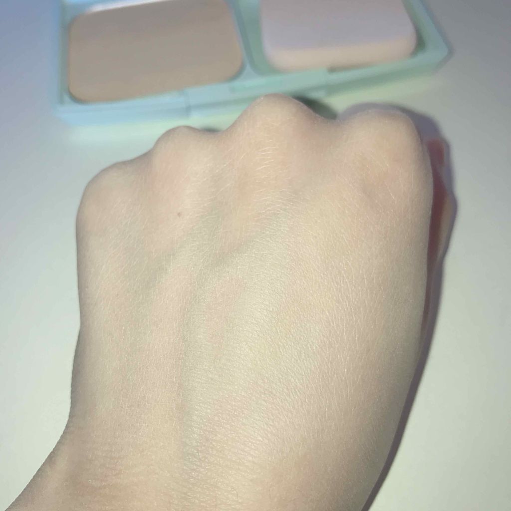 CEZANNE UVファンデーション EXプラスのクチコミ「CEZANNE👧🏻✨UVファンデーションExプラス

紫外線カットしてくれるファンデがプチプラ.....」（3枚目）