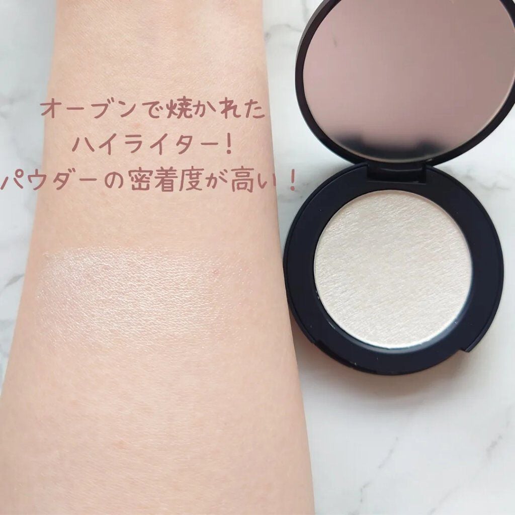 ベイクドハイライター/heme/パウダーハイライトを使ったクチコミ(2枚目)
