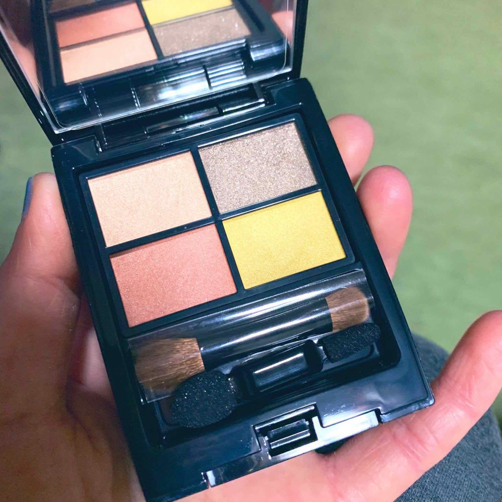 ミネラルクラッシィシャドー/エトヴォス/アイシャドウパレットを使ったクチコミ(2枚目)