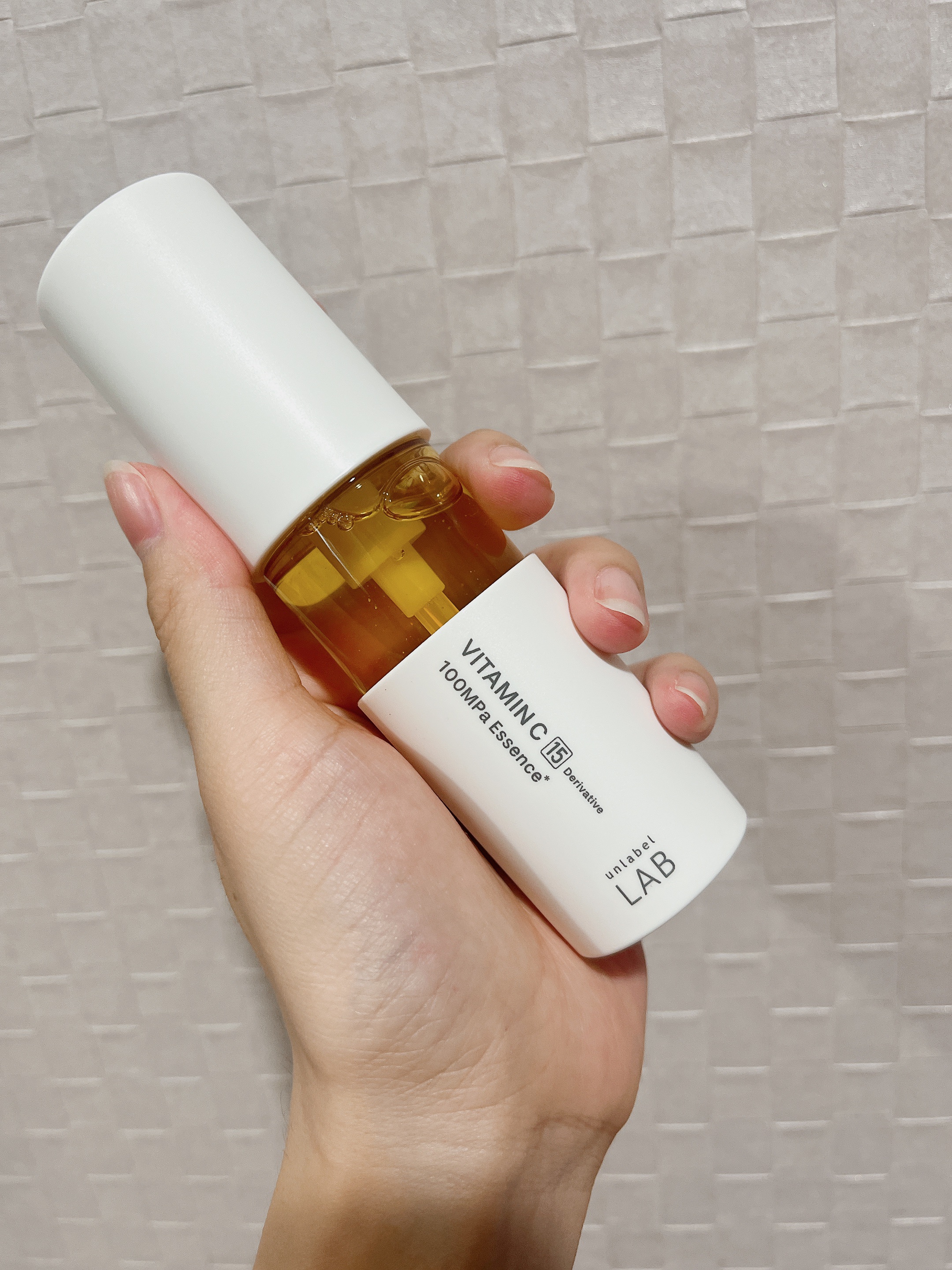 V エッセンス/unlabel/美容液を使ったクチコミ（2枚目）