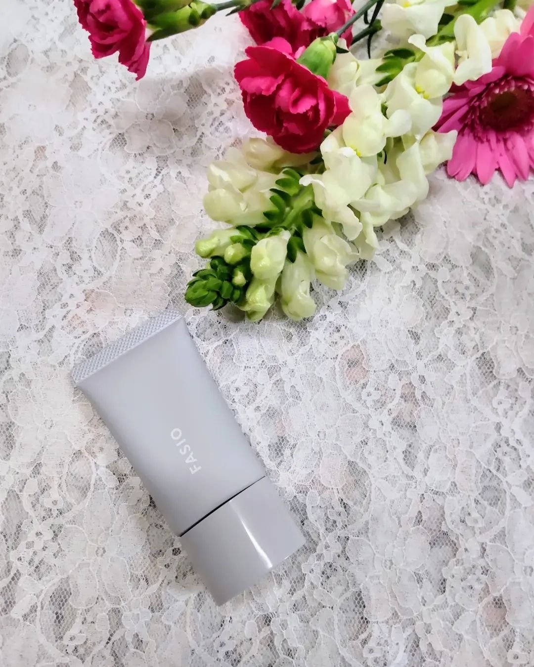 ウルトラカバー コンシーラー WP/FASIO/クリームコンシーラーを使ったクチコミ（2枚目）