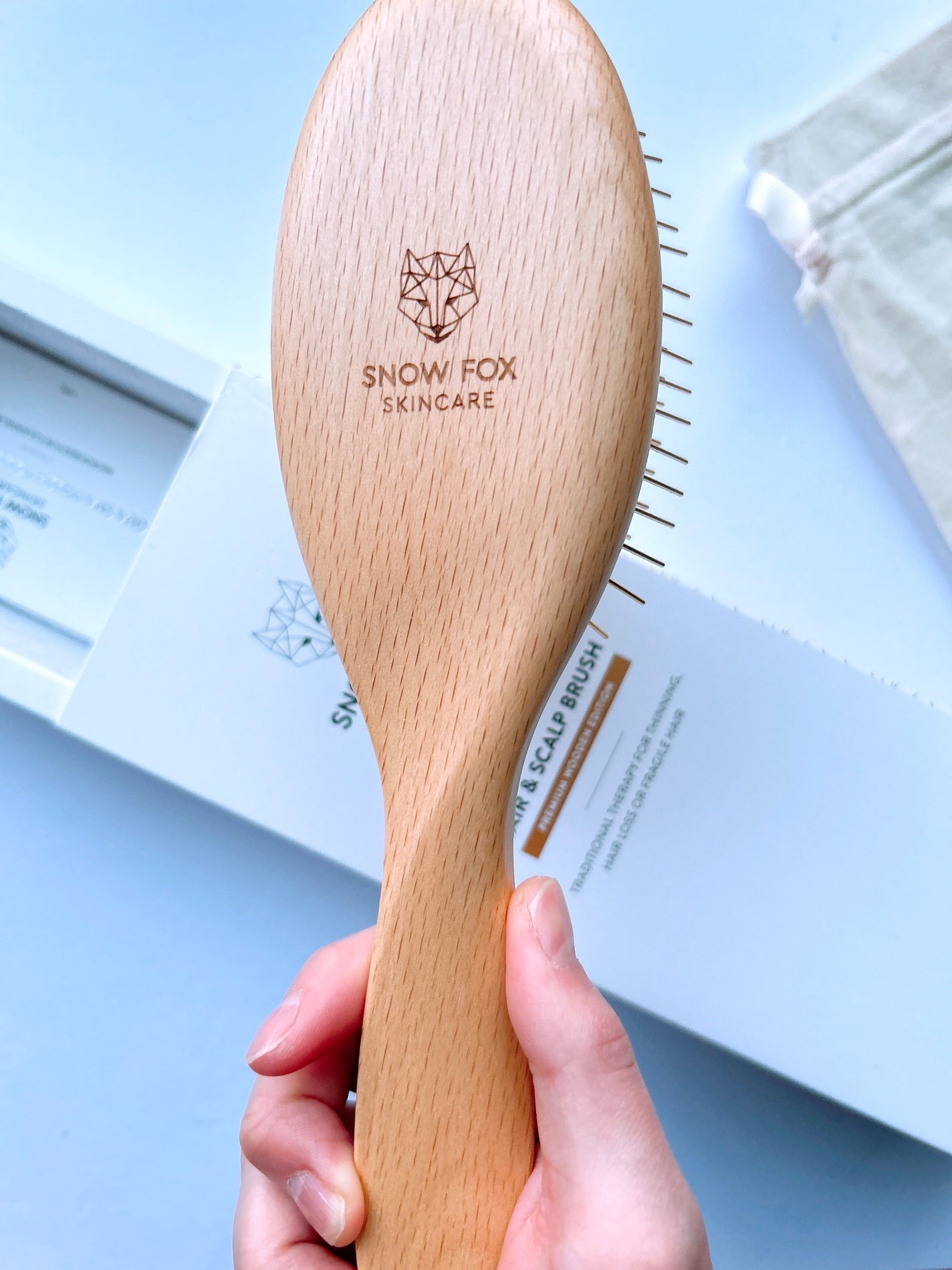 プレミアム FOXカッサ ウッド ヘアブラシ/SNOW FOX SKINCARE/メイクブラシを使ったクチコミ(3枚目)