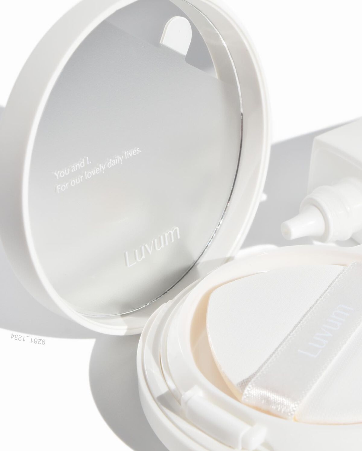 モイスチャーグロウクッションファンデ SPF50+ PA+++/Luvum/クッションファンデーションを使ったクチコミ(1枚目)