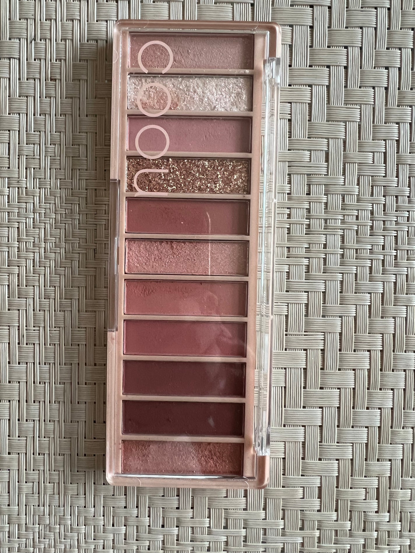 アイシャドウパレット/coou/アイシャドウパレットを使ったクチコミ(4枚目)