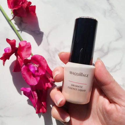 ドラマティックエッセンスリキッド/マキアージュ/リキッドファンデーションを使ったクチコミ(1枚目)