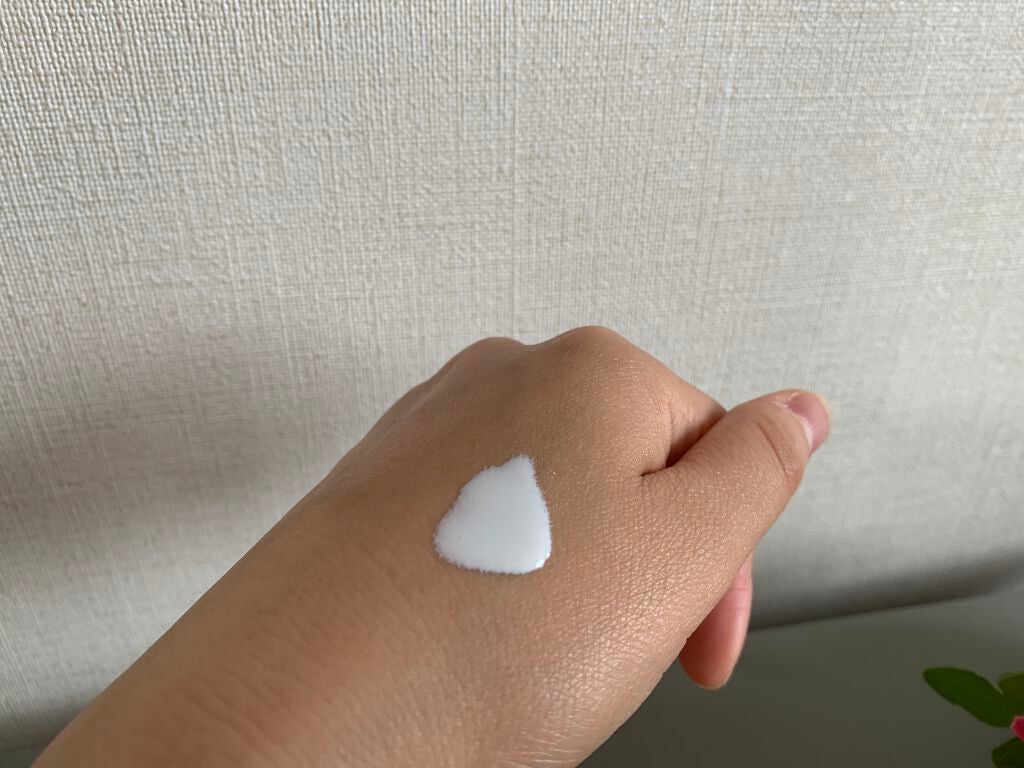 皮脂テカリ防止下地/CEZANNE/化粧下地を使ったクチコミ(2枚目)