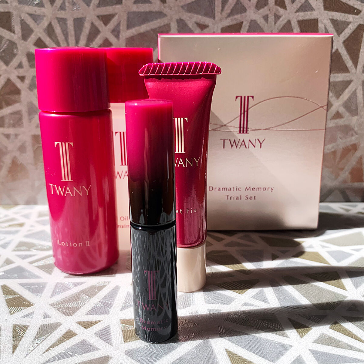 ドラマティックメモリー トライアルセット/TWANY/トライアルキットを使ったクチコミ（1枚目）