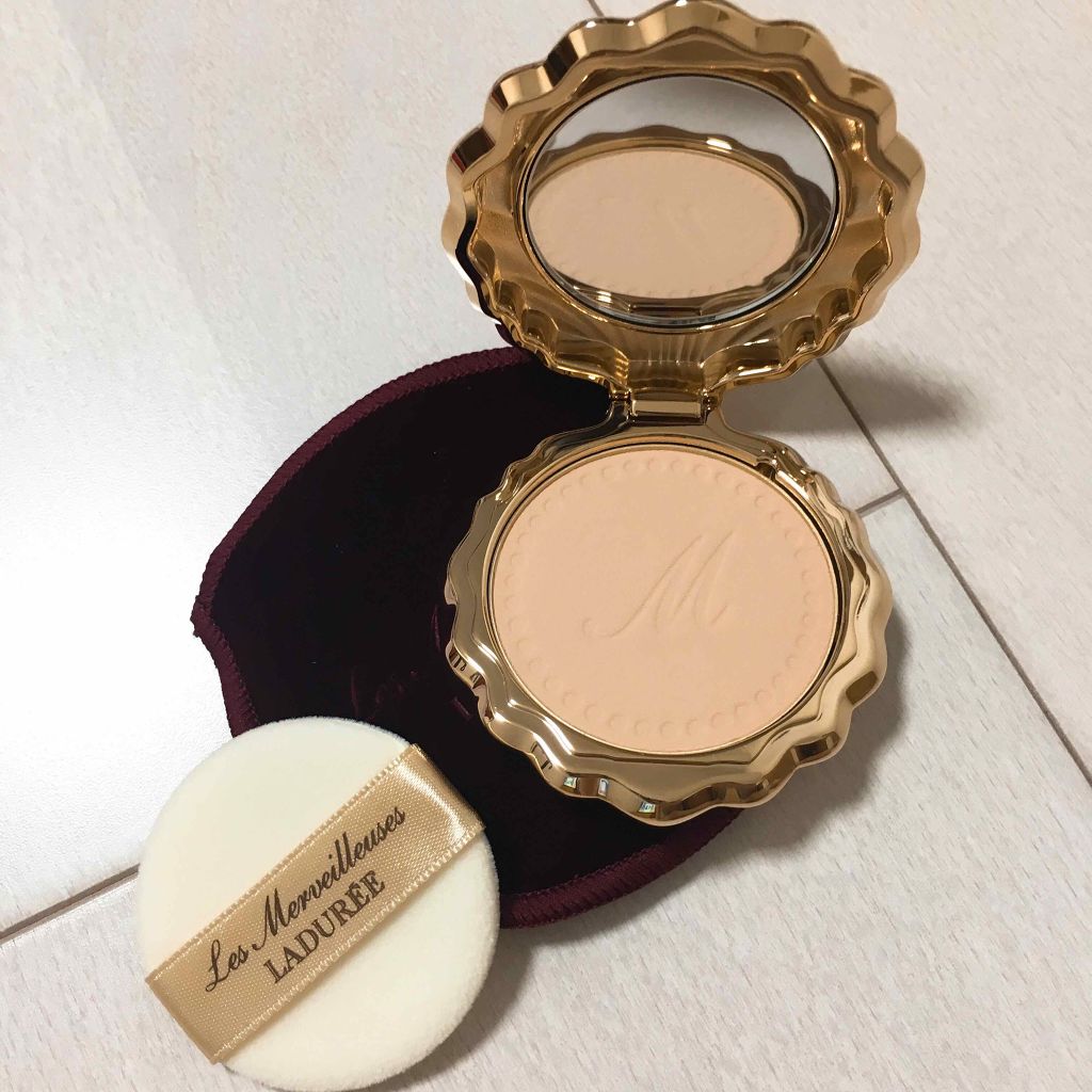 パウダー ファンデーション/レ・メルヴェイユーズ ラデュレ/パウダーファンデーションを使ったクチコミ(3枚目)