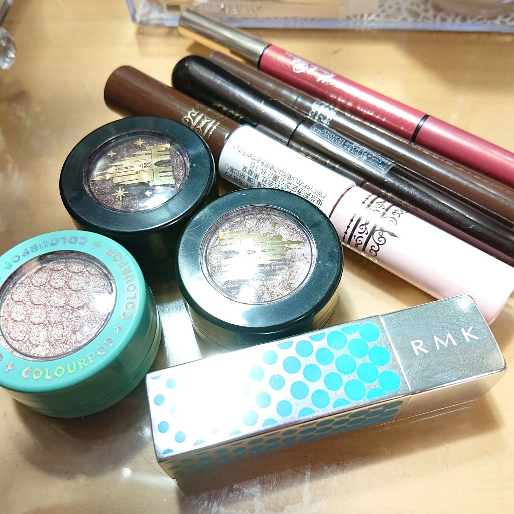 Super Shock Shadow/ColourPop/単色アイシャドウを使ったクチコミ（2枚目）