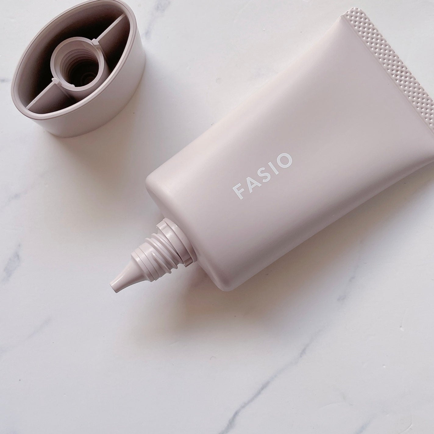 エアリーステイ BB ティント モイスト/FASIO/BBクリームを使ったクチコミ(4枚目)