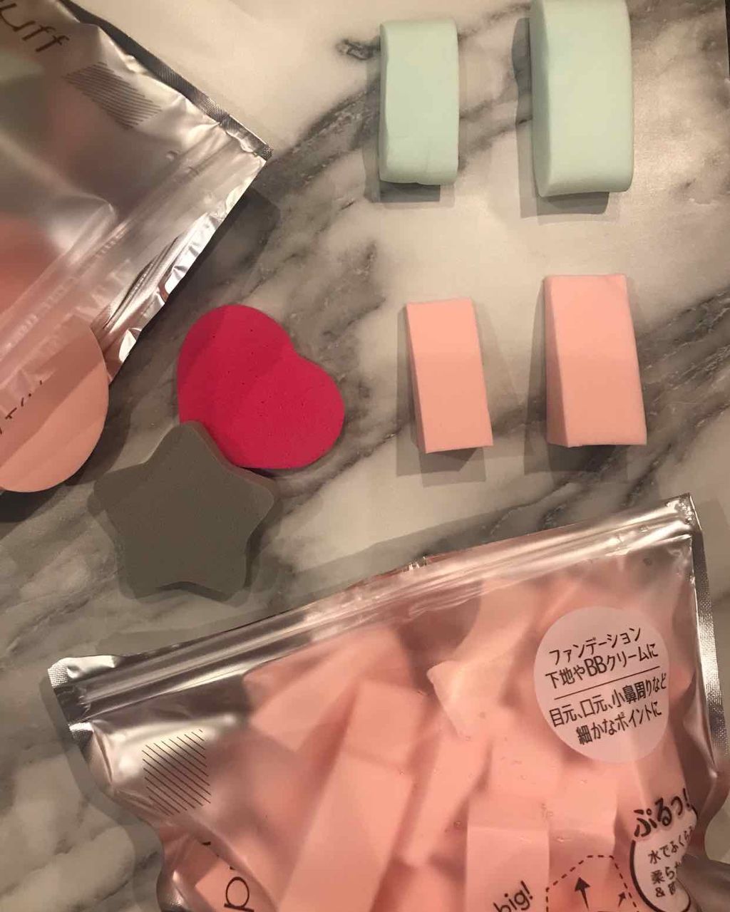 メイクアップアップスポンジ バリューパック、アソート 25個/DAISO/パフ・スポンジを使ったクチコミ（1枚目）