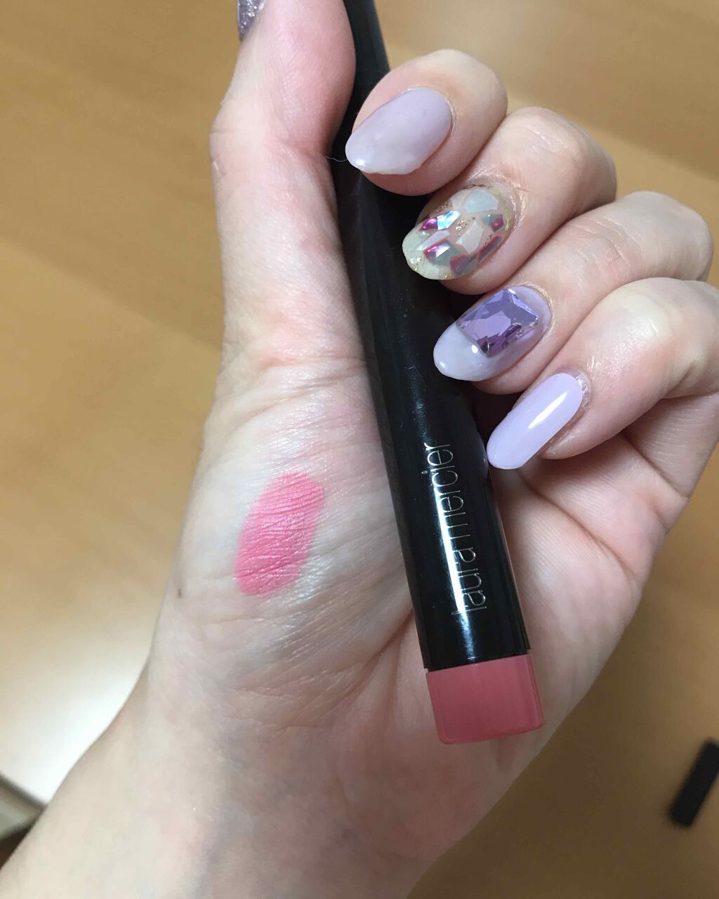 ヴェロア エクストリーム マット リップスティック/ローラ メルシエ/口紅を使ったクチコミ（1枚目）