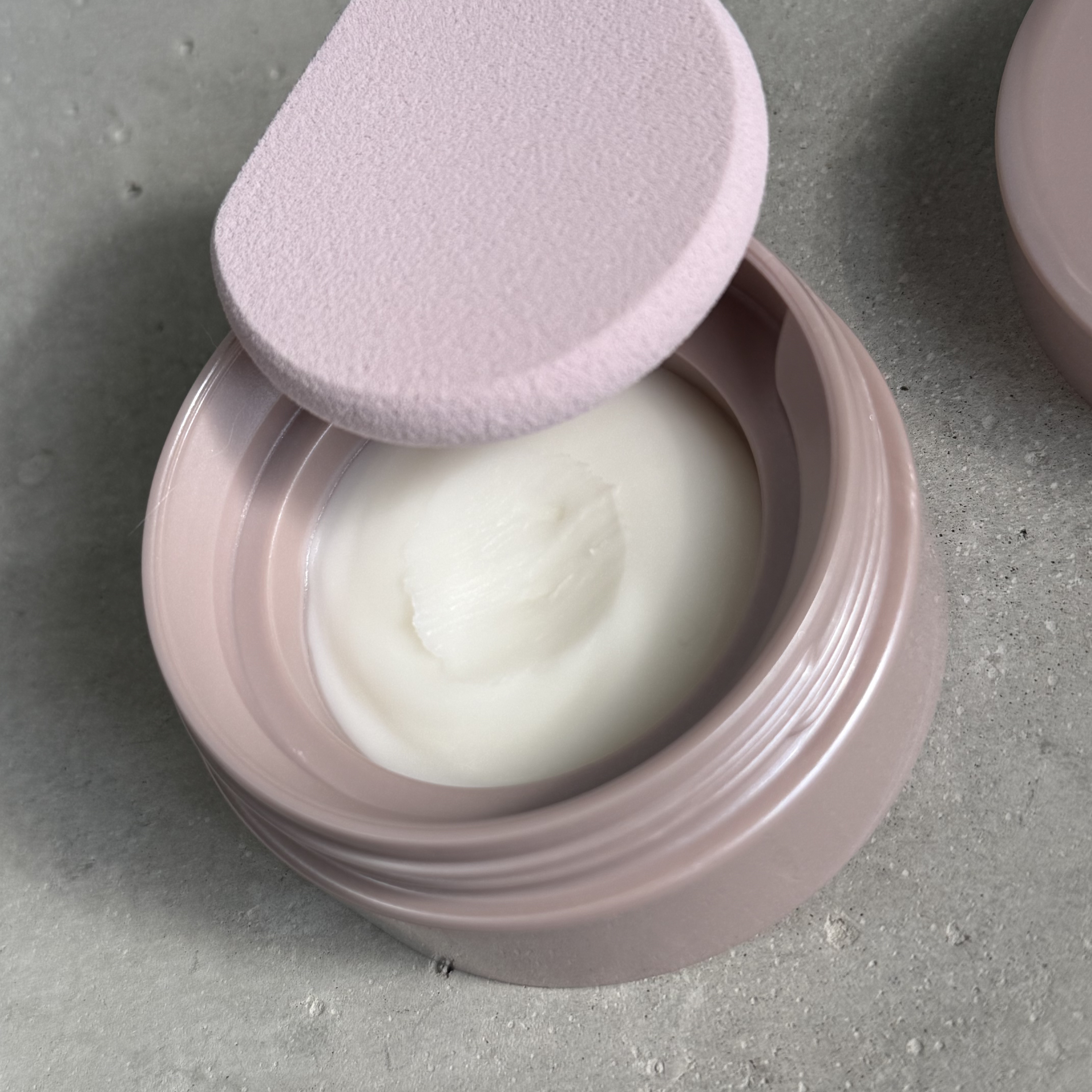 ８x４ デオドラントパテ【医薬部外品】/８ｘ４/デオドラント・制汗剤を使ったクチコミ（2枚目）