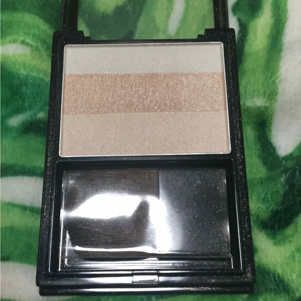 ブレンドカラー ハイライター/リンメル ロンドン/パウダーハイライトを使ったクチコミ（2枚目）