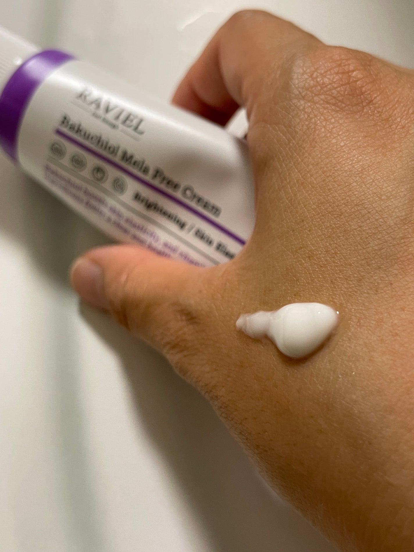 バクチオール メラフリー クリーム/RAVIEL/フェイスクリームを使ったクチコミ(3枚目)