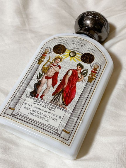 ユイル・アンティーク チュベローズ・デュ・メキシク/オフィシーヌ・ユニヴェルセル・ビュリー/ボディオイルを使ったクチコミ(2枚目)