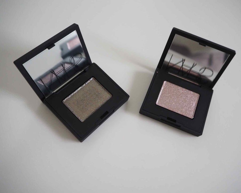 ハードワイヤードアイシャドー/NARS/単色アイシャドウを使ったクチコミ（2枚目）