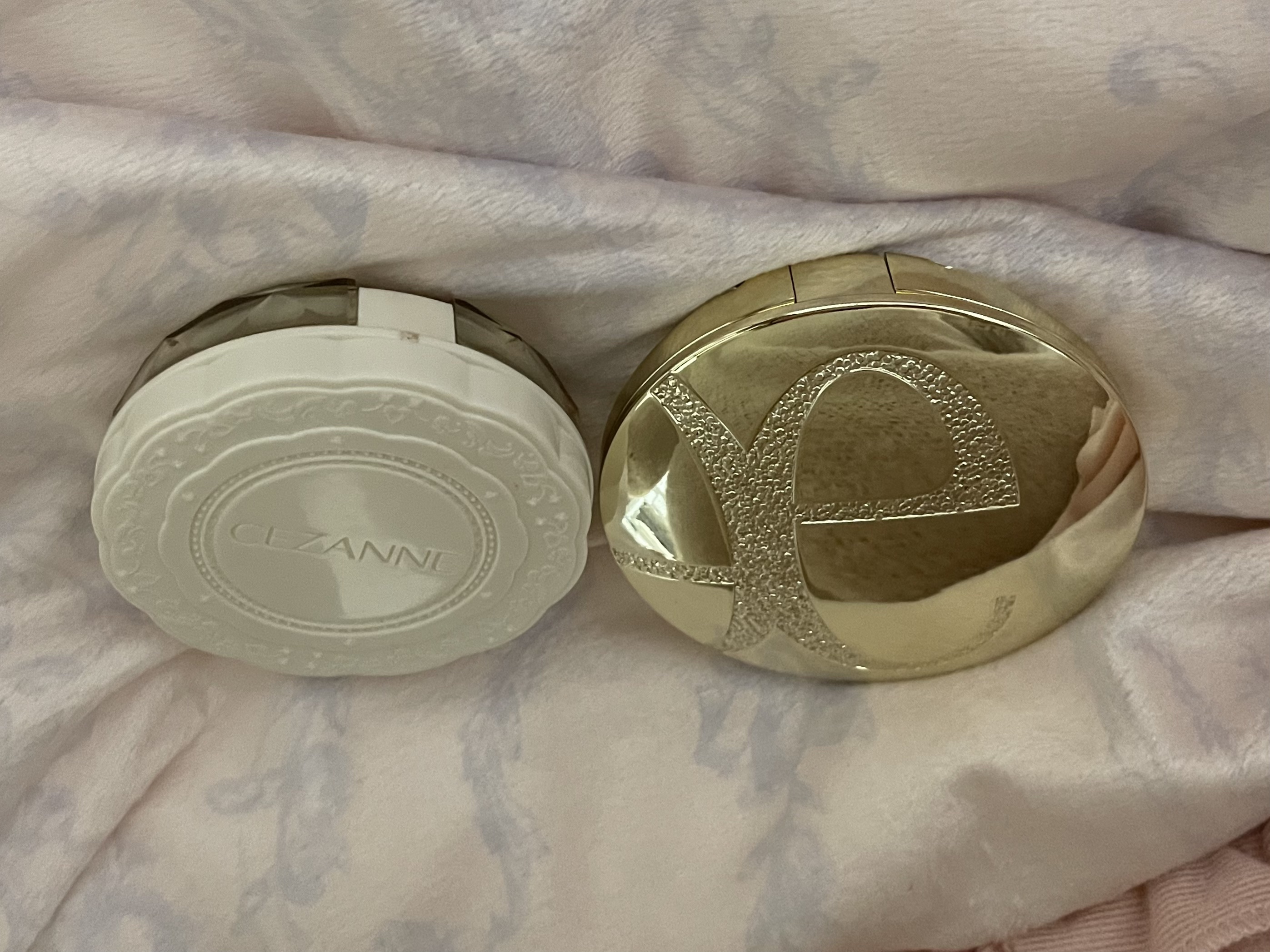 ラ プードル オートニュアンス/Elégance/プレストパウダーを使ったクチコミ（1枚目）