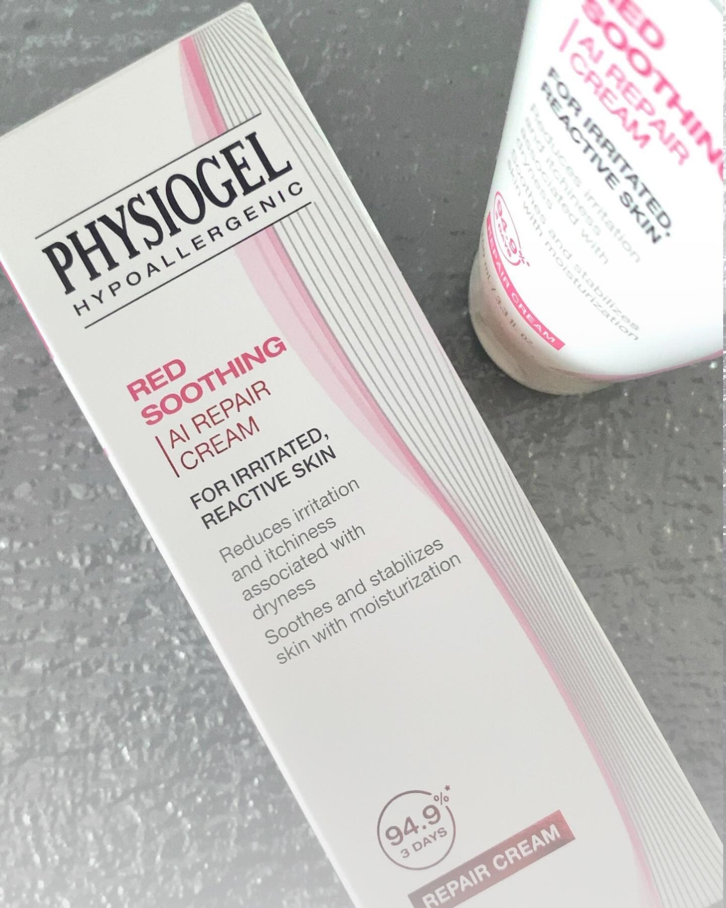 レッドスージングAIクリーム/PHYSIOGEL/フェイスオイルを使ったクチコミ(2枚目)