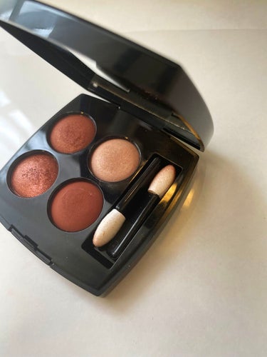 レ キャトル オンブル 372 ブーケ アンブレ / CHANEL(シャネル) | LIPS