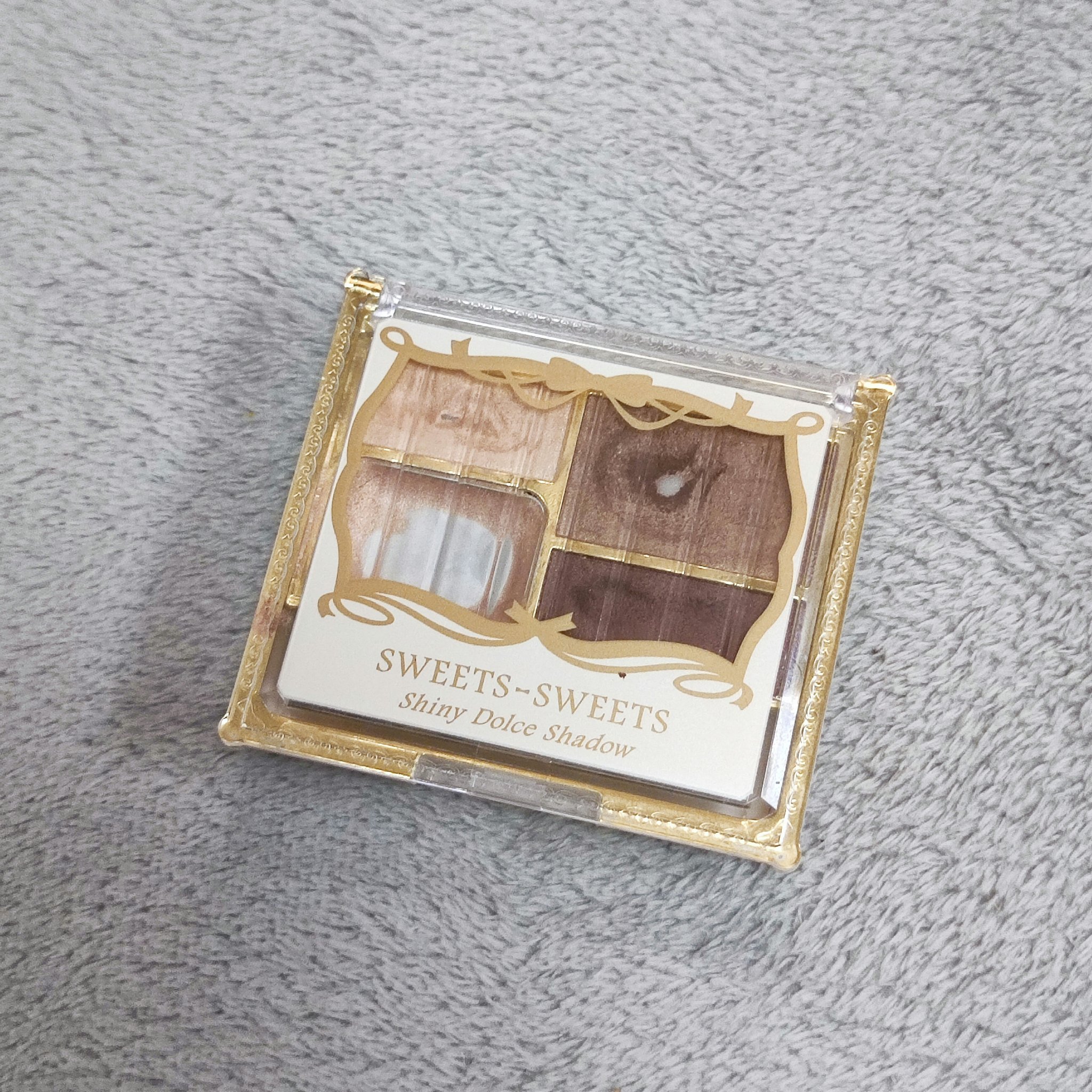 シャイニードルチェシャドウ/スウィーツ スウィーツ/アイシャドウパレットを使ったクチコミ（1枚目）