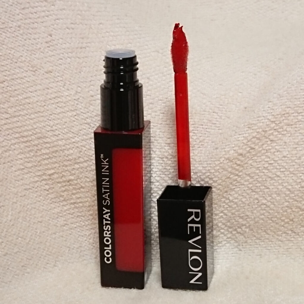 カラーステイ サテン インク 018 ファイアード アップ/REVLON/口紅を使ったクチコミ（1枚目）