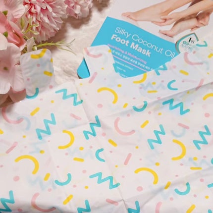 シルキーココナッツオイルフットマスク /MADFORCOS/レッグ・フットケアを使ったクチコミ(4枚目)
