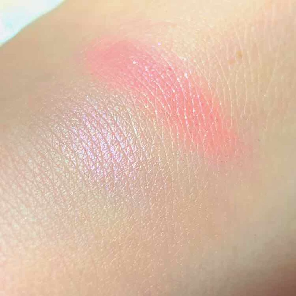 アイコニックルック アイシャドウ/JILL STUART/単色アイシャドウを使ったクチコミ(2枚目)