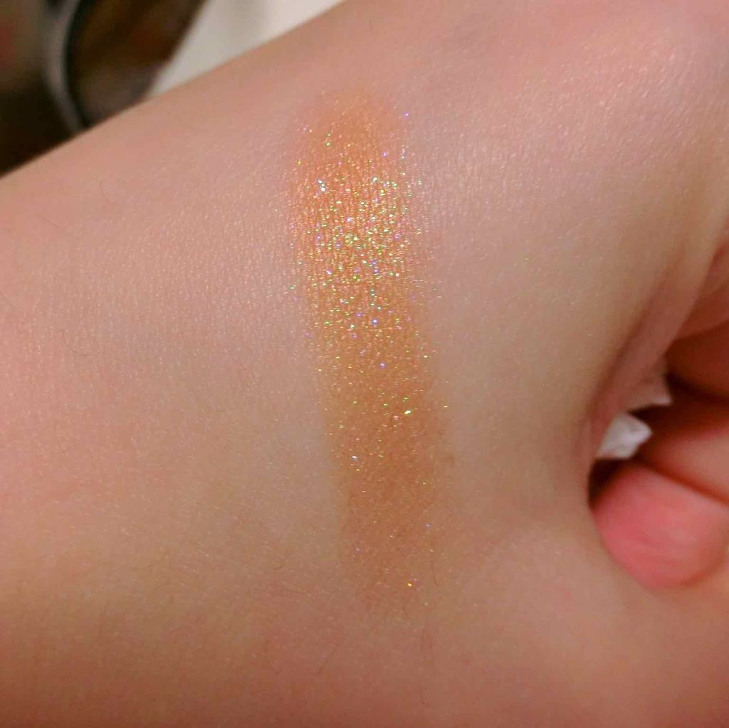 ルックアット マイアイジュエル/ETUDE/単色アイシャドウを使ったクチコミ(2枚目)