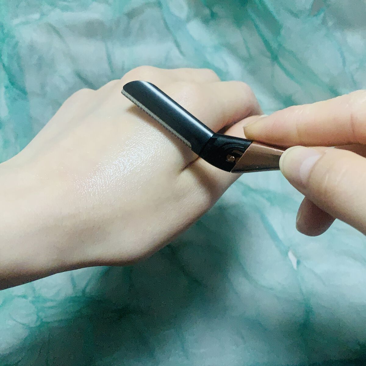 サロンプラス トーンアップ フェイススムーサー ホルダー（刃付き）/サロンプラス/シェーバーを使ったクチコミ（3枚目）