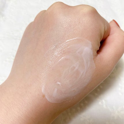 オハナマハロ ウォータリースムーズUVジェル 〈ハリーア ノヘア〉/OHANA MAHAALO/日焼け止めジェルを使ったクチコミ(4枚目)