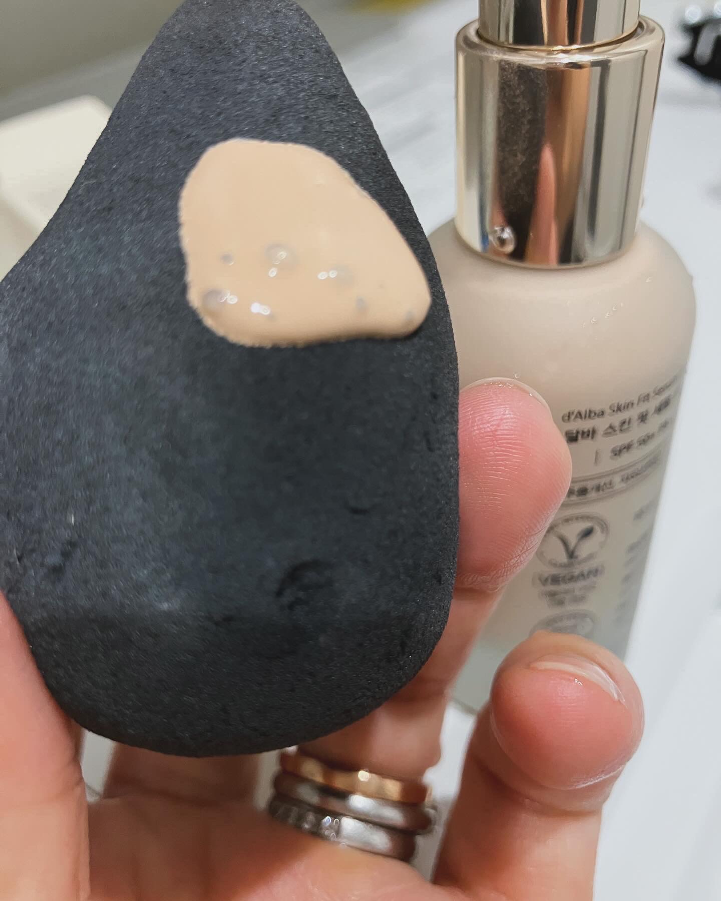 スキンフィットセラムファンデーション/ダルバ/ファンデーションを使ったクチコミ（3枚目）