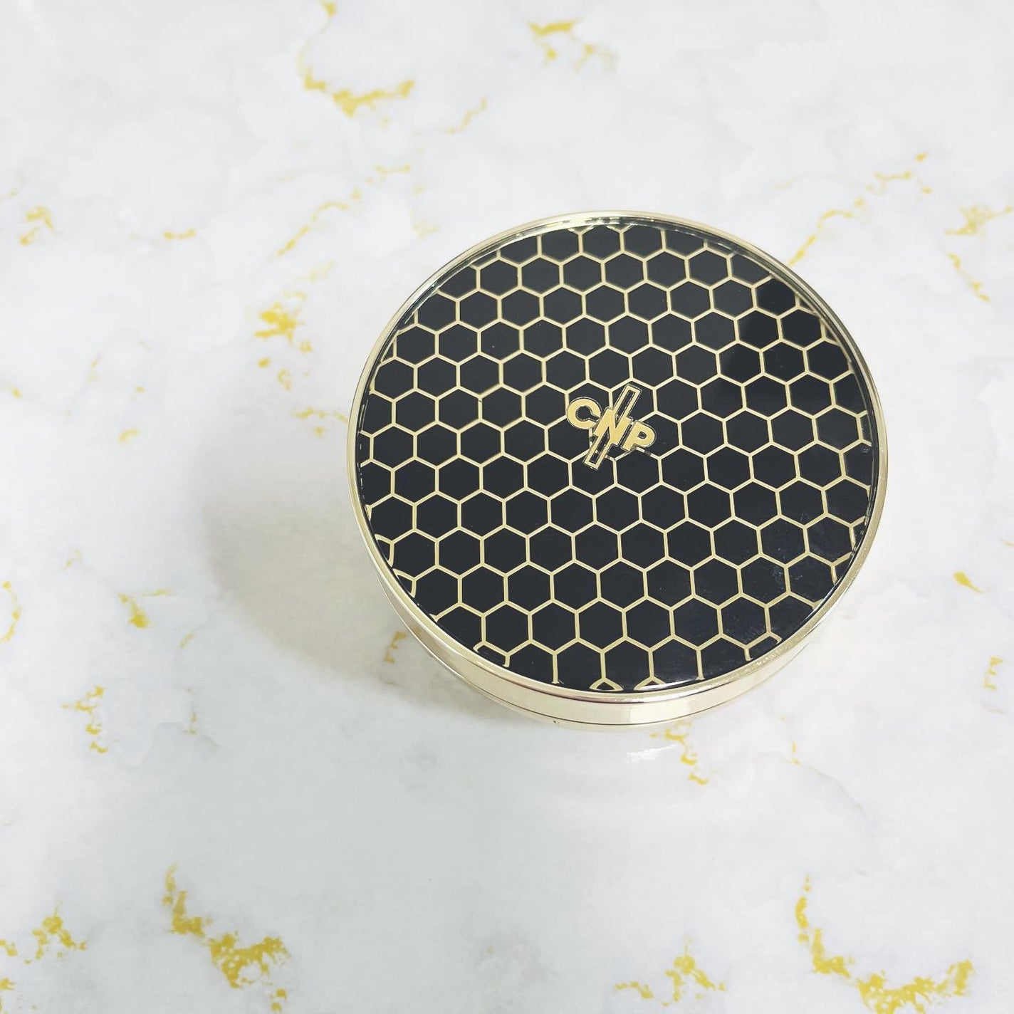 プロポリスアンプルインクッション/CNP Laboratory/クッションファンデーションを使ったクチコミ(1枚目)