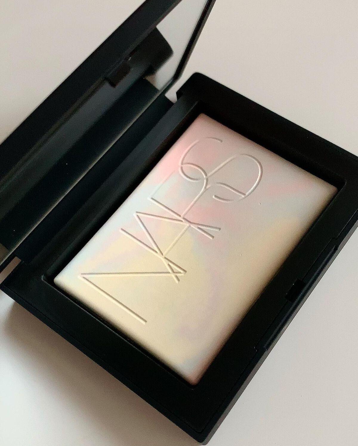 ライトリフレクティング プリズマティックパウダー/NARS/プレストパウダーを使ったクチコミ（3枚目）