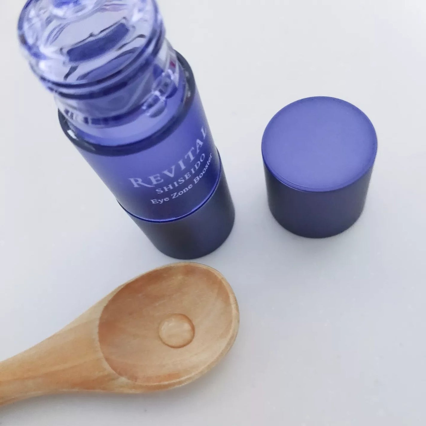 アイゾーンブースター/リバイタル/アイケア・アイクリームを使ったクチコミ(2枚目)