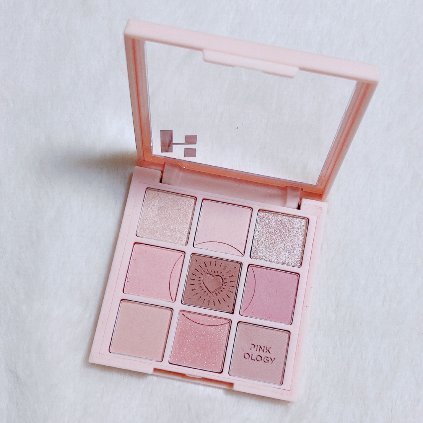 マイフェイブムードアイパレット 9カラー 03 ピンクオロジー(PINKOLOGY)/HOLIKA HOLIKA/アイシャドウパレットを使ったクチコミ（1枚目）