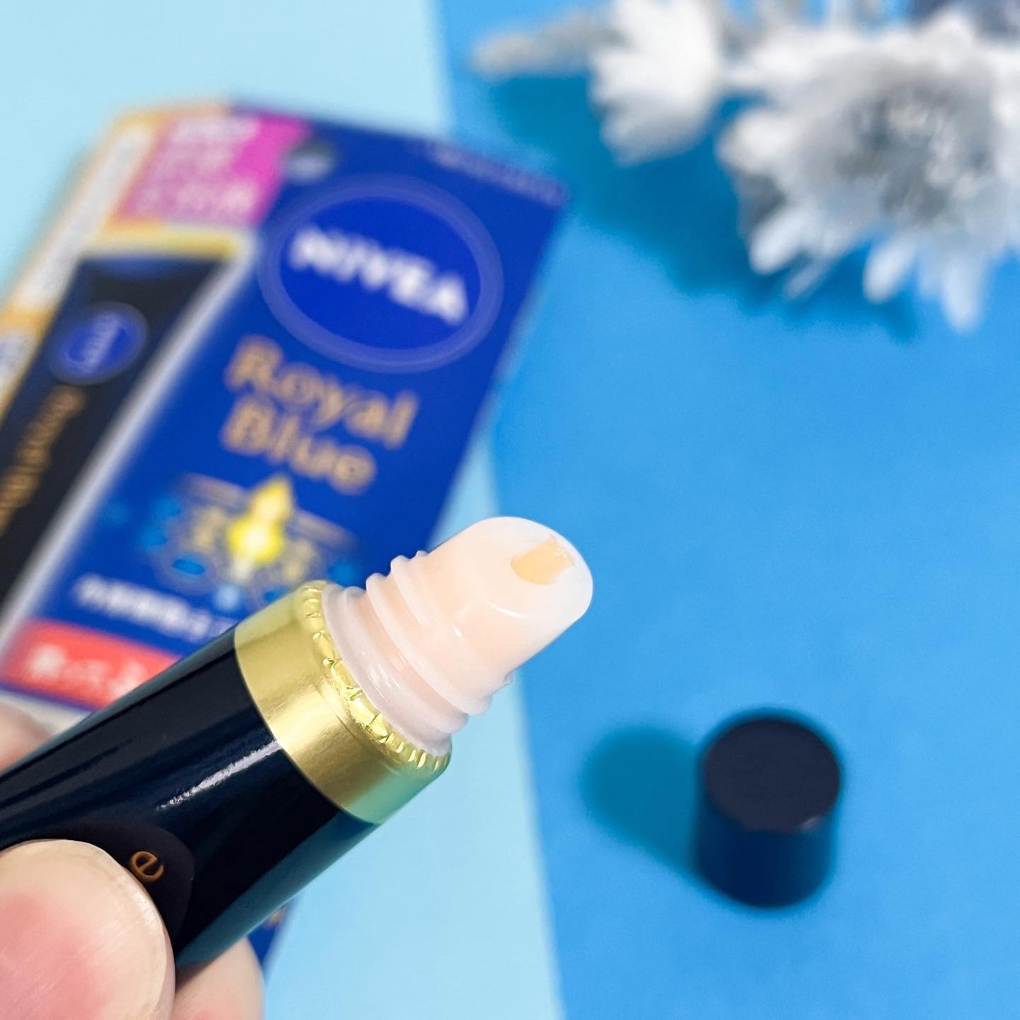 ニベア　ロイヤルブルーリップ　濃密美容ケア/ニベア/リップ美容液を使ったクチコミ（3枚目）