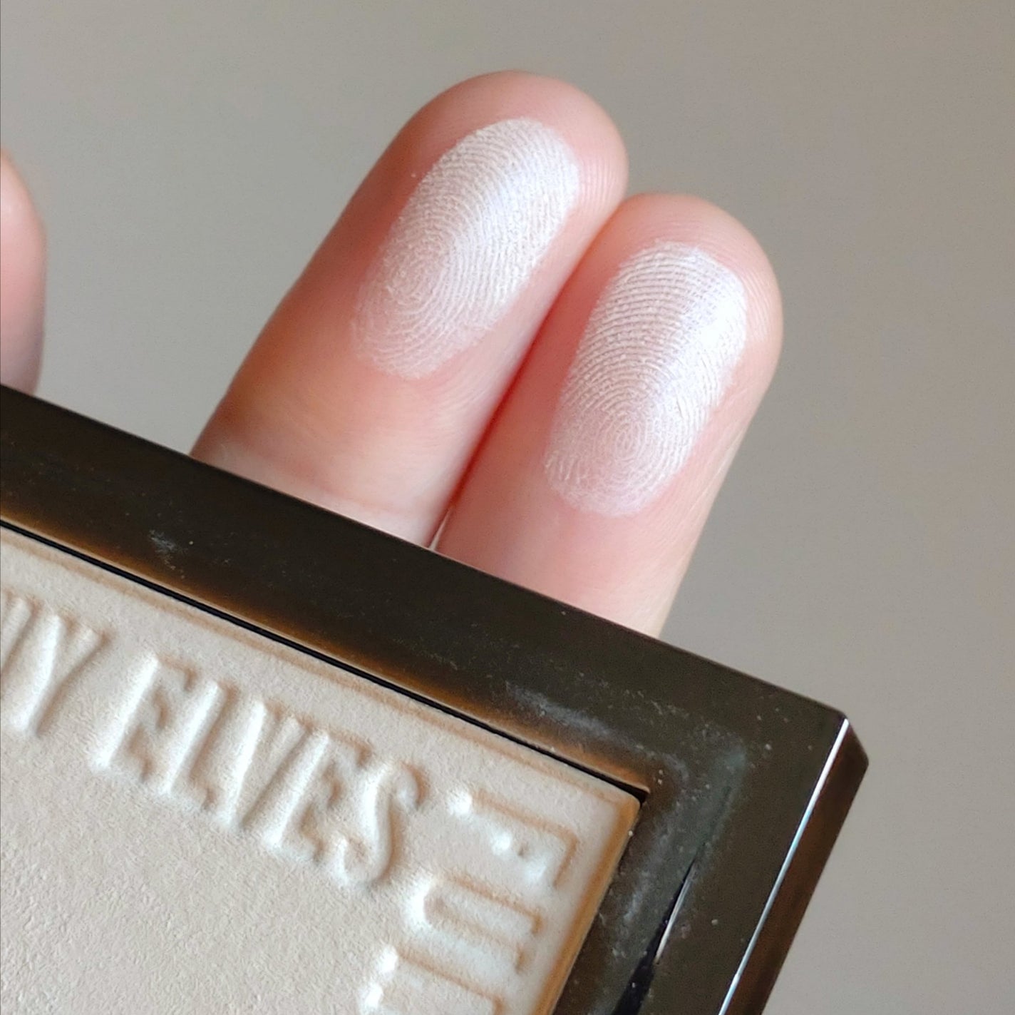 ソフトマットプレストパウダー/FUNNY ELVES方里/プレストパウダーを使ったクチコミ(5枚目)