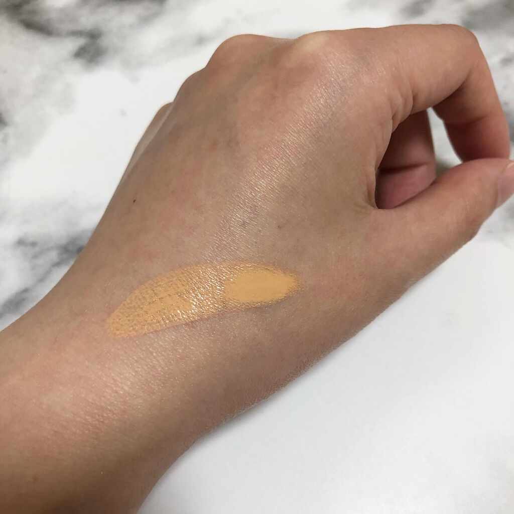 スタジオフィックス フルイッド SPF 15/M・A・C/リキッドファンデーションを使ったクチコミ（2枚目）