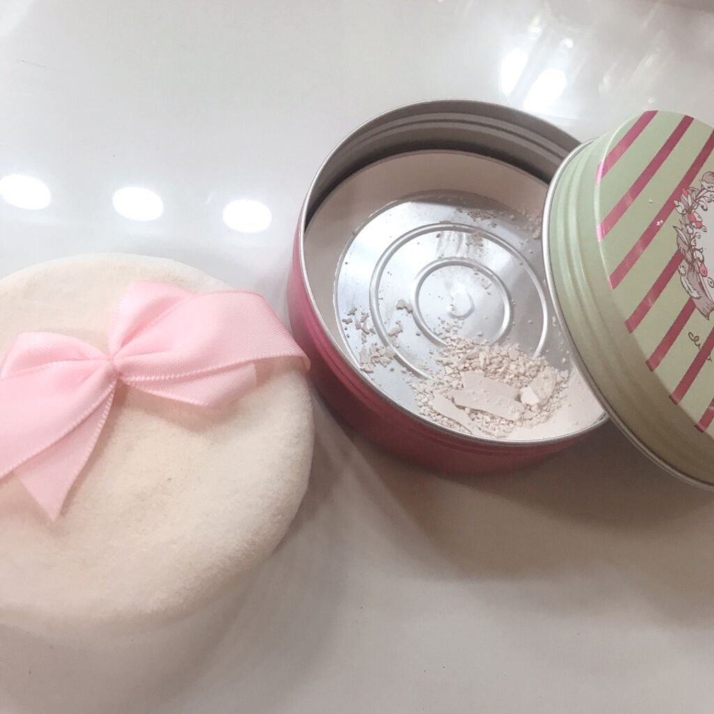 すっぴんパウダー/クラブ/プレストパウダーを使ったクチコミ（2枚目）