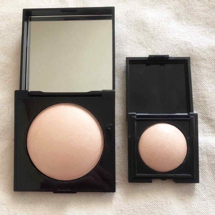 マットラディアンス ベイクドパウダー ハイライト01/ローラ メルシエ/パウダーハイライトを使ったクチコミ(3枚目)