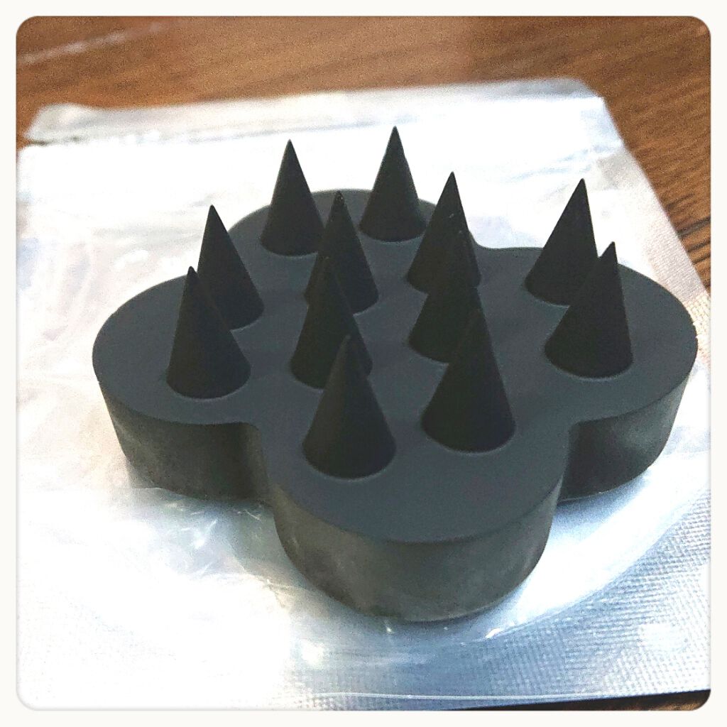 uka scalp brush kenzan/uka/スカルプブラシを使ったクチコミ（2枚目）