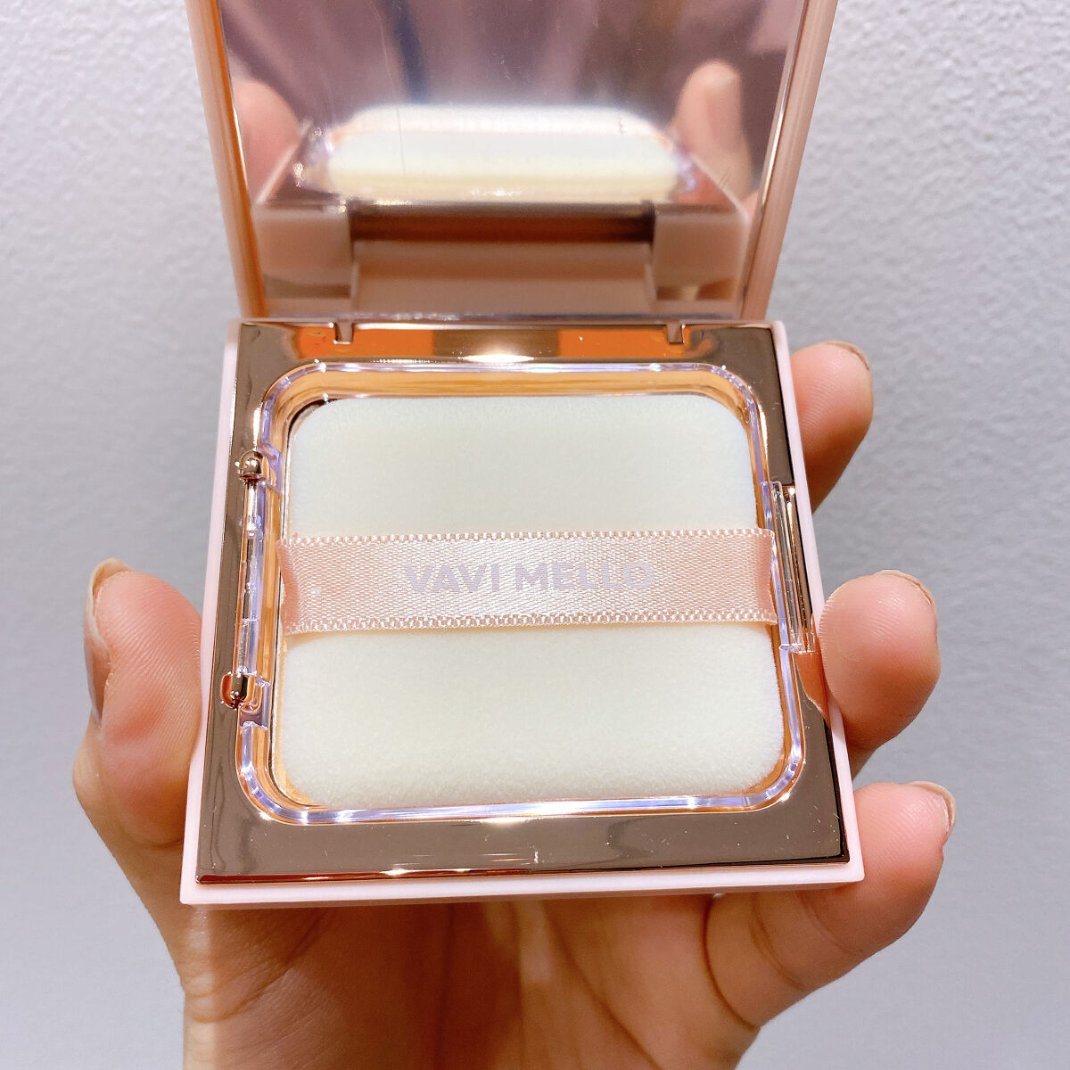 ブラーセッティングフィニッシュパクト #21 Shine Beige/VAVI MELLO/プレストパウダーを使ったクチコミ（2枚目）