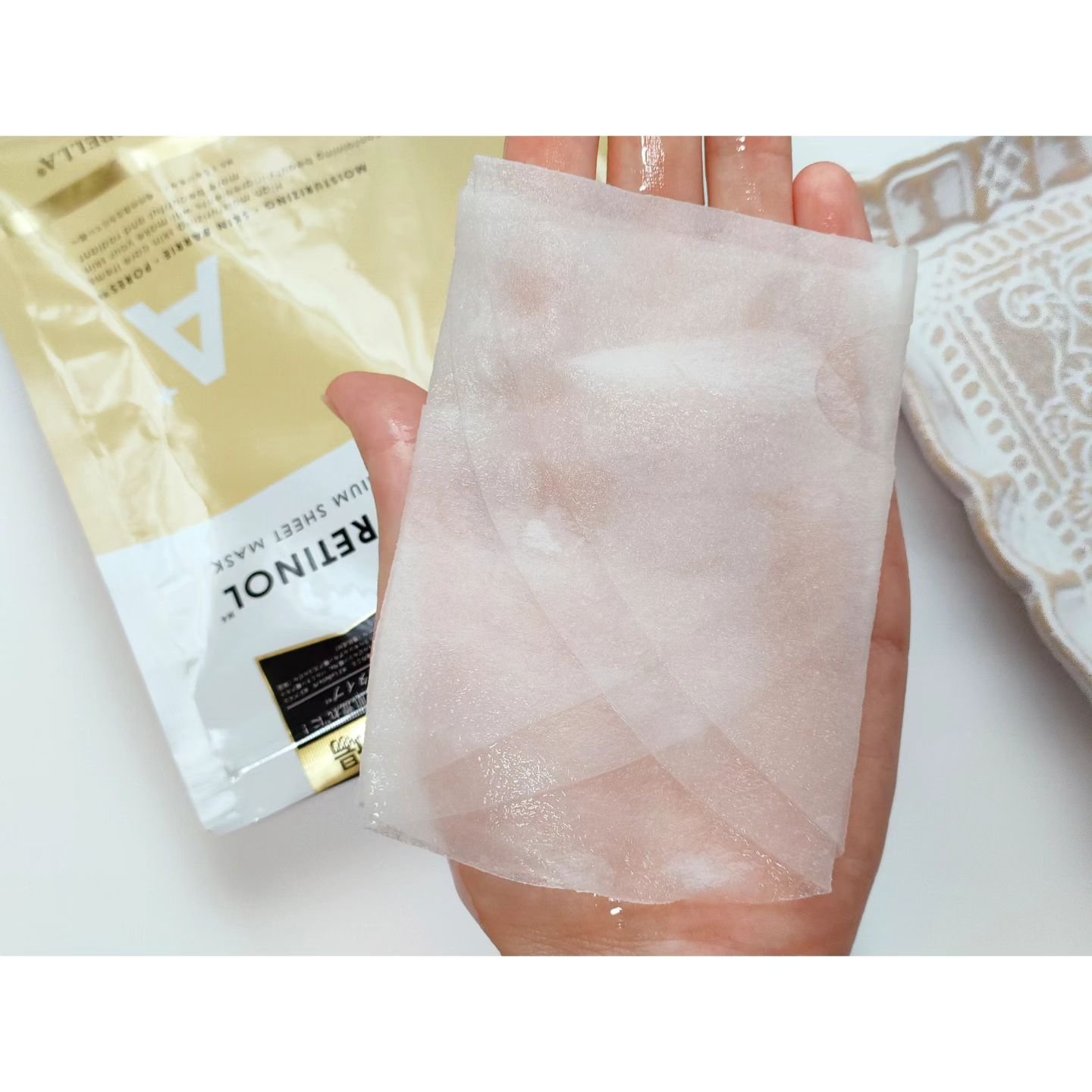 シートマスク VC100＋レチノール/CICIBELLA/シートマスク・パックを使ったクチコミ（3枚目）