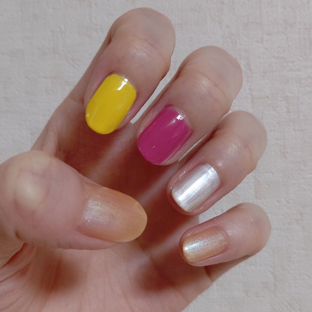 ネイルホリック Sheer pearl color OR206/ネイルホリック/マニキュアを使ったクチコミ（3枚目）