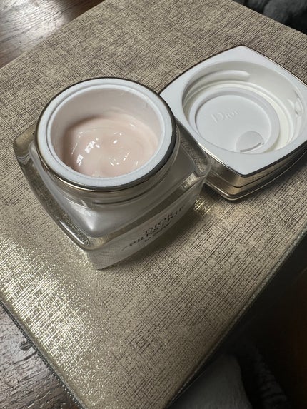 試してみた】Dior プレステージ ラ クレーム Nの効果・肌質別の 試してみた】Dior プレステージ ラ クレーム Nの効果・肌質別の