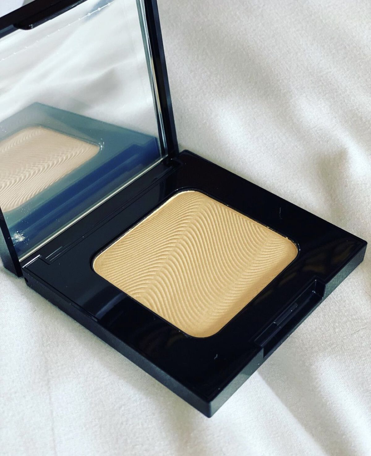 3D フェイス シェイプ パウダー/shu uemura/プレストパウダーを使ったクチコミ（2枚目）