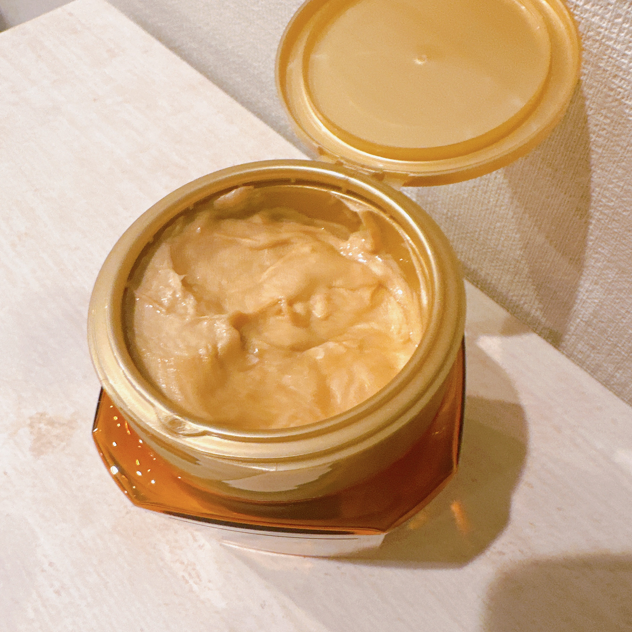 エクストラオーディナリー オイル ヘアマスク/ロレアル パリ/ヘアマスク・ヘアパックを使ったクチコミ（2枚目）