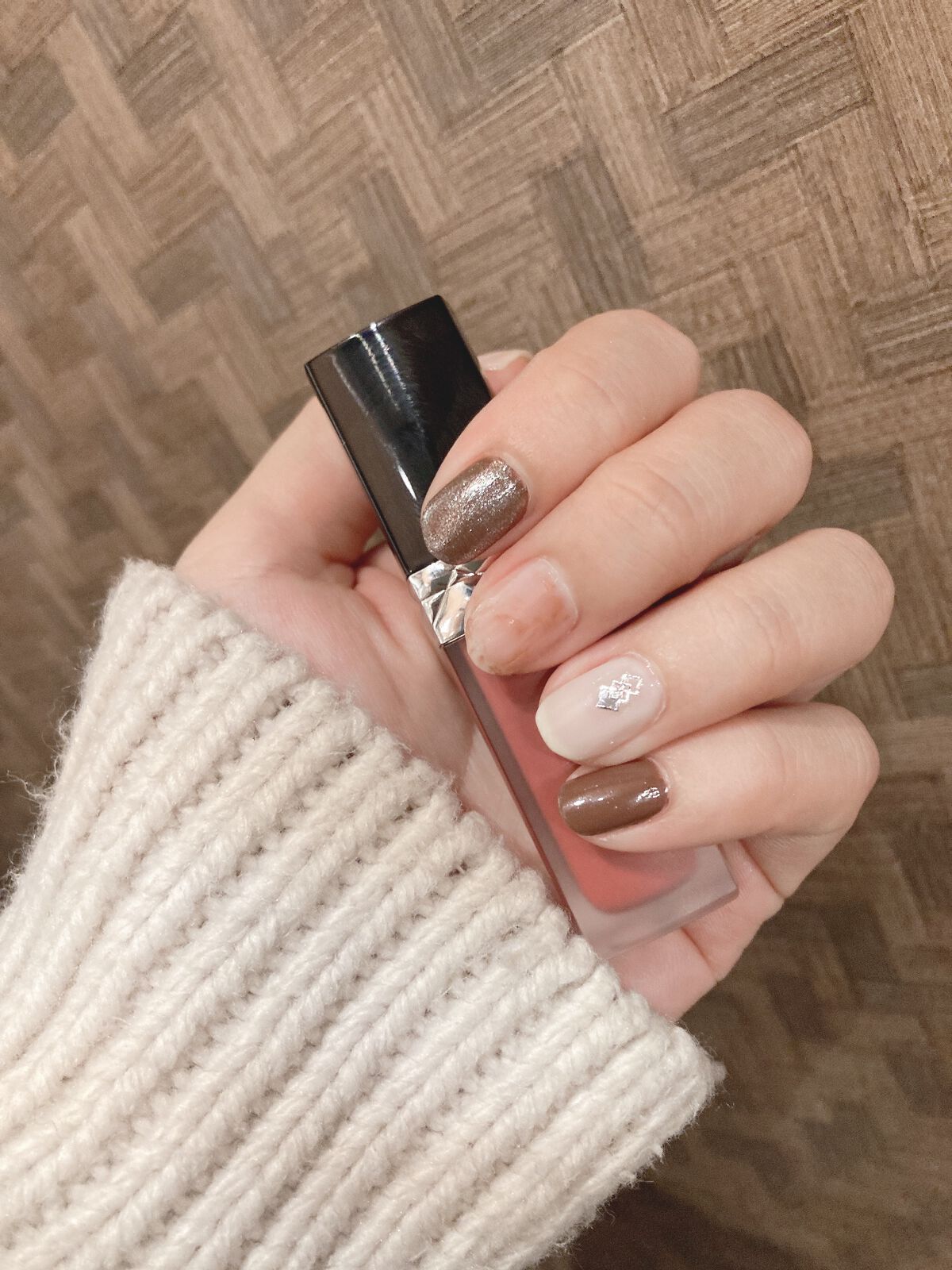 カラフルネイルズ/キャンメイク/マニキュアを使ったクチコミ（2枚目）