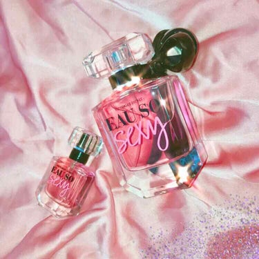 ♡Victoria's Secret EAU SO SEXY♡
Eau De Parfum 50ml

お気に入りの香水がまた増えました！！
私は甘い香りの香水が大好きで、あまーい香水しか持ってなかった